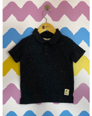 Camiseta preta gola polo | Reserva | 2 anos